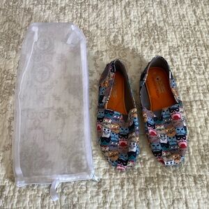 Skechers Memory Foam Slip On Shoes Women,s Size7 Cat Print On Gray